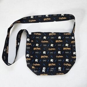 Harry Potter Gryffindor House Over The Shoulder Satchel